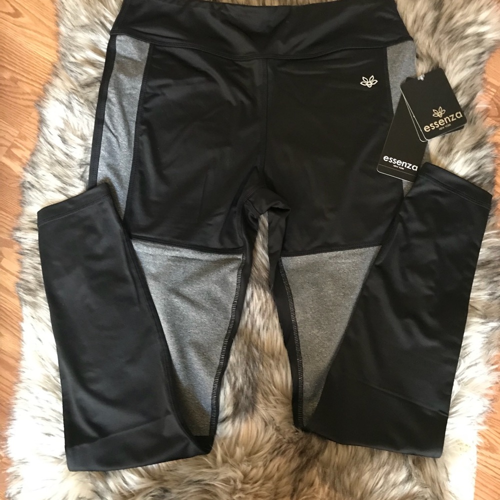 NWT Essenza Black Yoga Leggings
